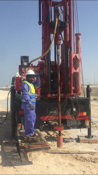 QEL truck-mounted rotary drilling rig on an onshore borehole